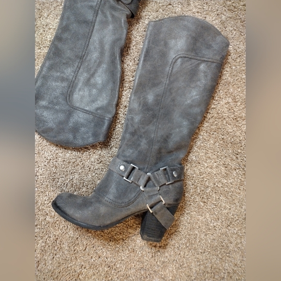 Fergie Suede Gray Knee-High Boots 8.5 - Picture 2 of 16